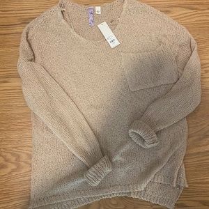 BRAND NEW!! Francesca's Women's Sweater